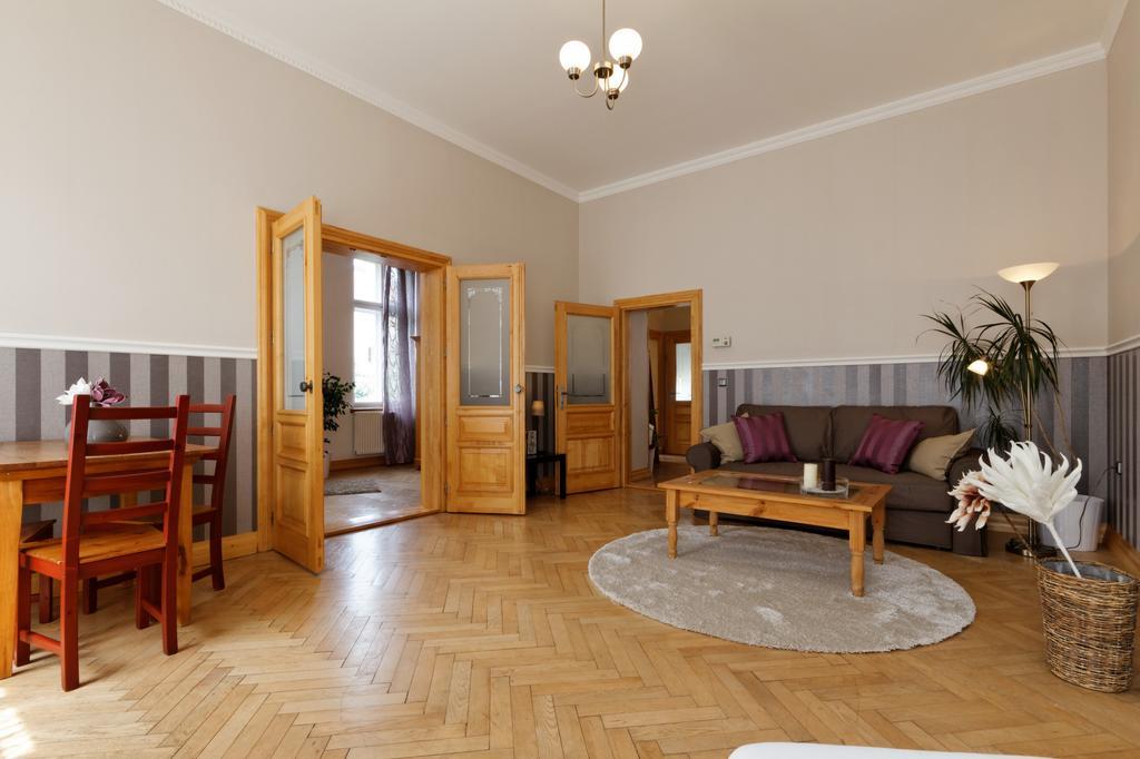 Apartment Al Centro オロモウツ 部屋 写真